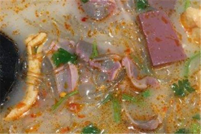 海上游子鸭血粉丝汤